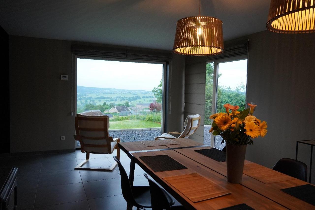 Petite perle en Haute Ardenne avec vue sur la vallée, cabine infra-rouge et bain balnéo Lierneux Exterior foto