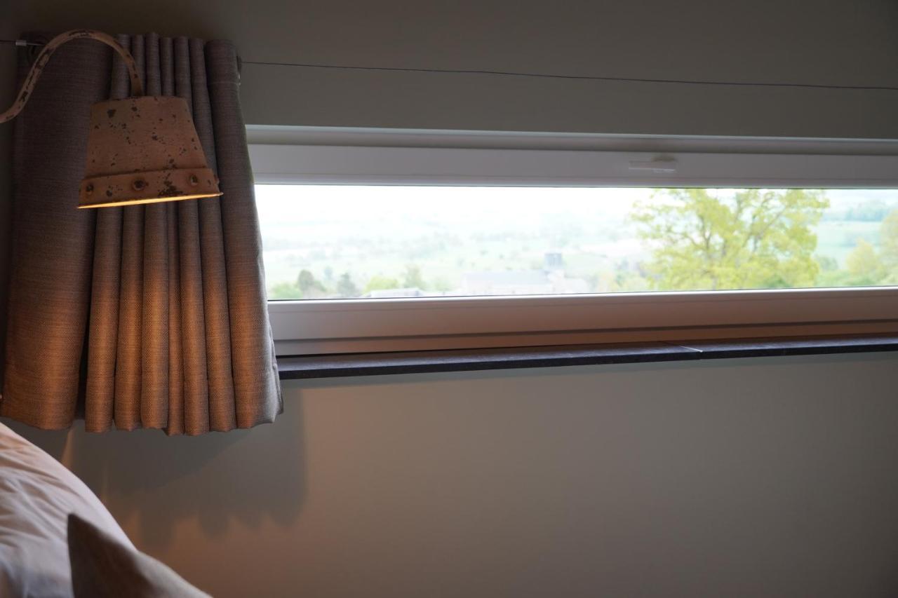 Petite perle en Haute Ardenne avec vue sur la vallée, cabine infra-rouge et bain balnéo Lierneux Exterior foto
